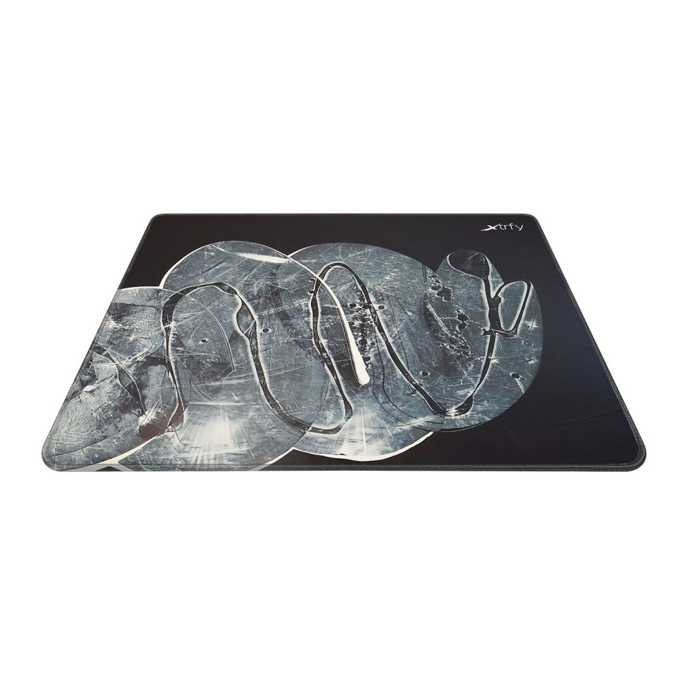 Tapis Cherry Xtrfy GP4 L CLOUD WHITE 460x400mm 4mm Tapis Cherry Xtrfy GP4 L CLOUD WHITE 460x400mm 4mm