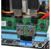 Adaptateur Lian Li UC-01 USB 3.0 20 broches vers USB 3.0 type A Adaptateur Lian Li UC-01 USB 3.0 20 broches vers USB 3.0 type A