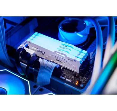 DDR5 Kingston FURY Beast RGB Kit 32Go 2x16Go 5600Mhz CL36 Blanc